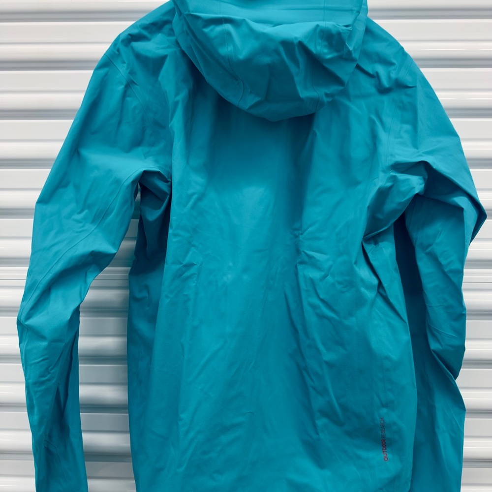 Gortex hardshell jacket - image 2